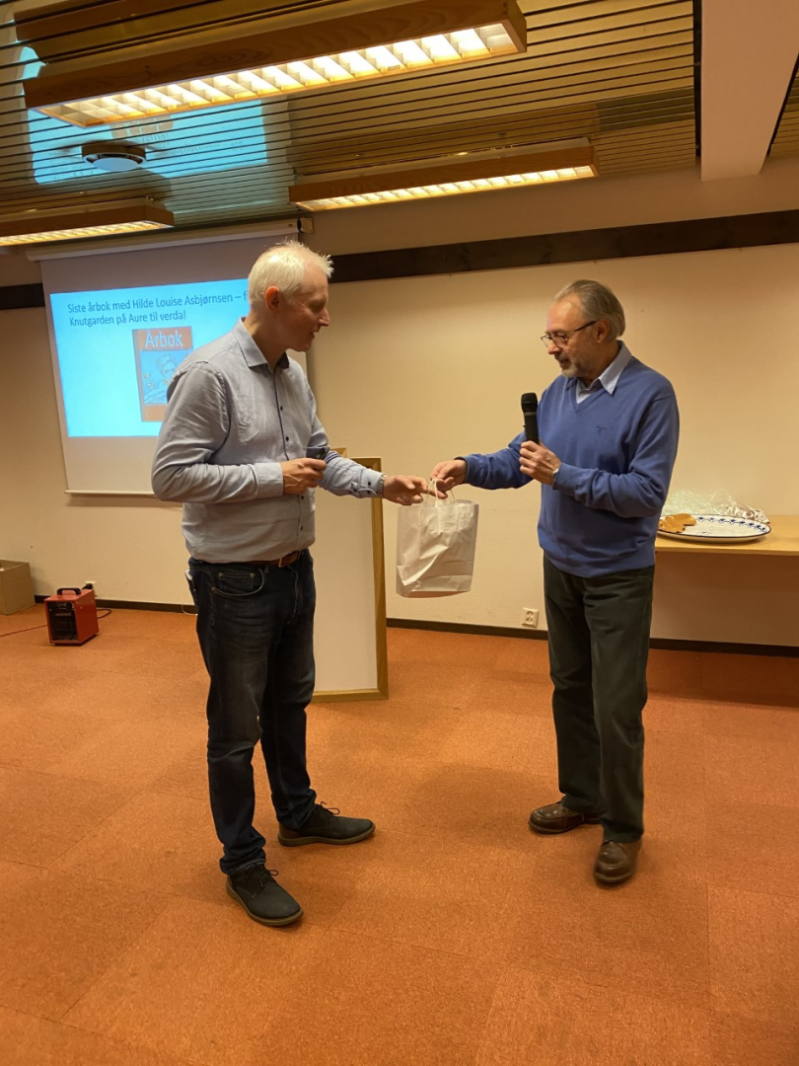 SYKKYLVEN ROTARYKLUBB, MØTE 14.12.22: KJETIL TANDSTAD OG ELDAR HØIDAL: «ÅRBOK FOR SYKKYLVEN»